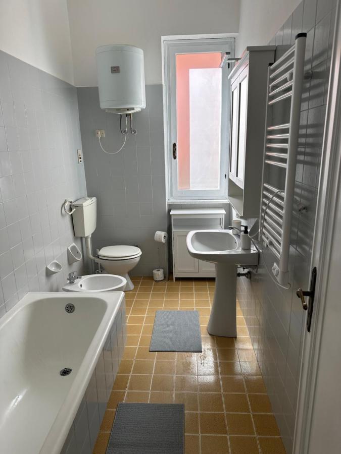 Casa Natalina Apartment Монтеросо ал Маре Екстериор снимка